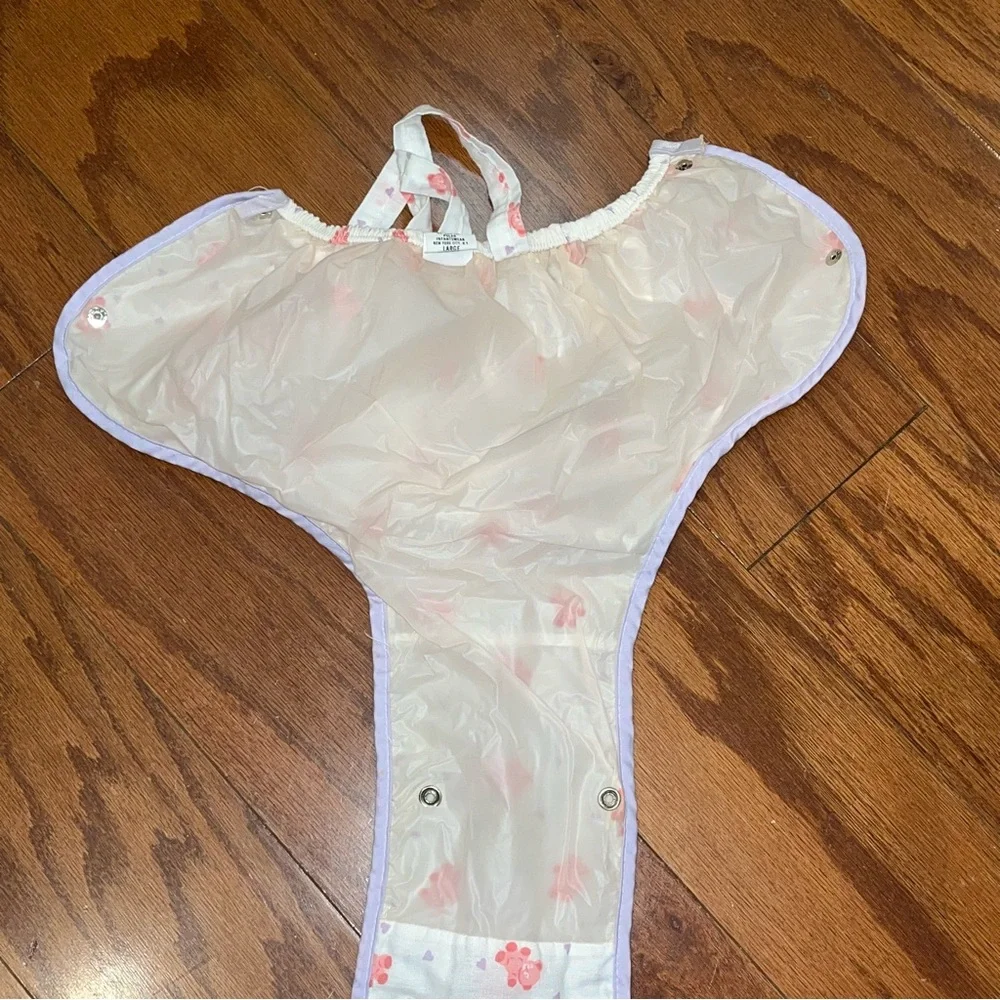 Vintage polar infant wear teddy bear and hearts Print Diaper Cover with Straps